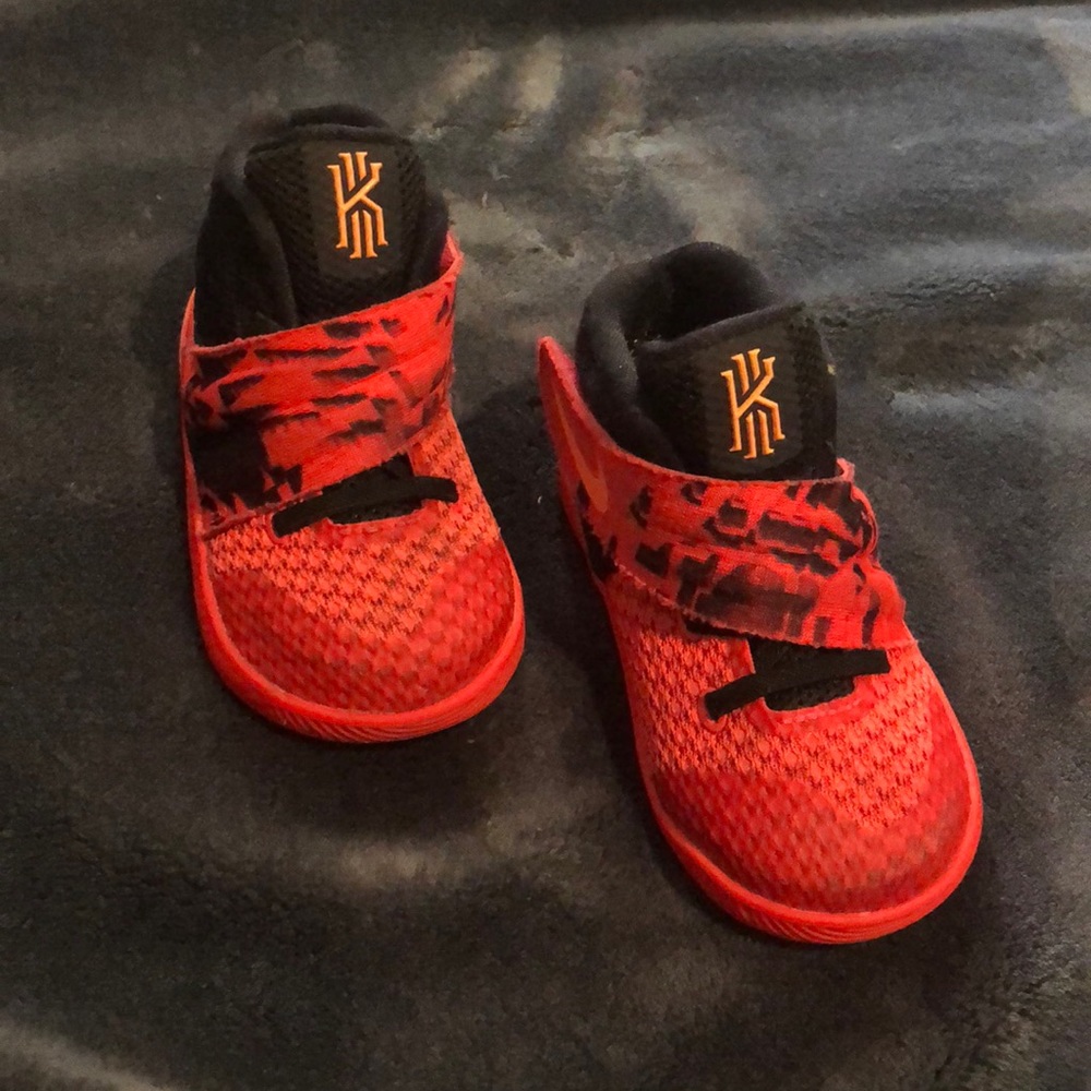 Baby shoes